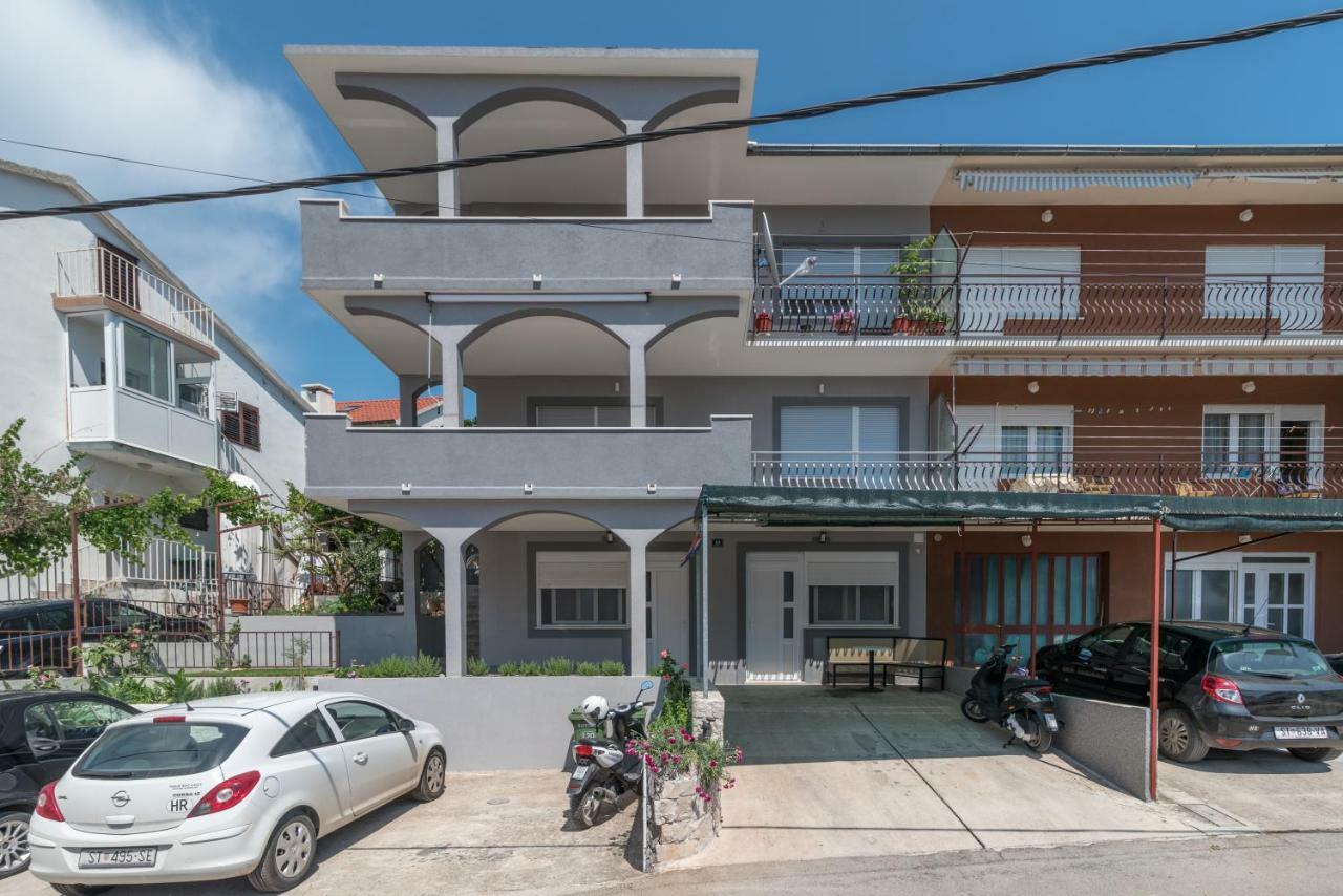 Apartment Bella Vita Trogir Exterior foto